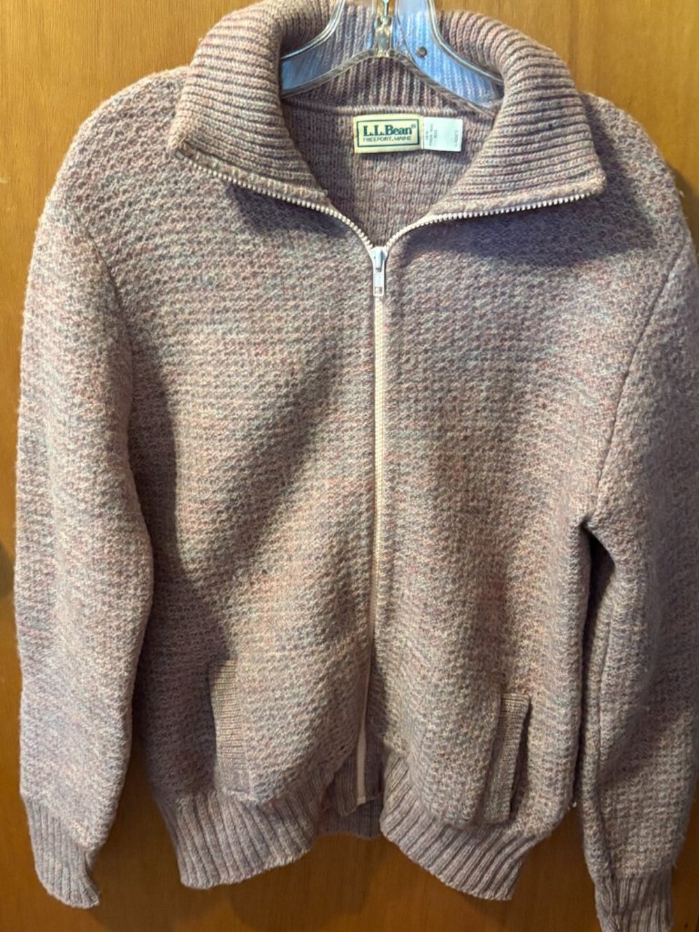 Vintage LL Bean 100% Virgin Wool Medium Sweater Shirt Zip Up Rose Color